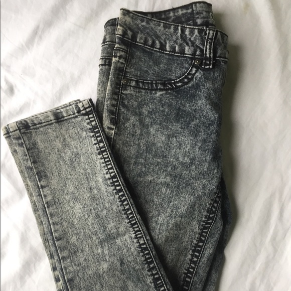 jcpenney Denim - ACID WASH SKINNY JEANS